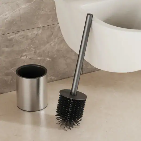 Brosse WC de qualité, design moderne, couleur noire, pour toilette, avec support métallique.