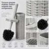 Brosse WC avec couvercle en tressage, design élégant, brosse dense et efficace, base ajourée pour séchage rapide.